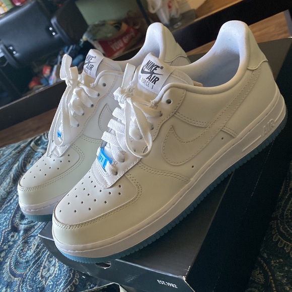 New Nike Air Force 1 ‘07 Lx Uv color changing. Sz.7 - Picture 2 of 12